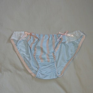 size 10 AusUK /& 5US Silky Thong Flutter Panties from Japan