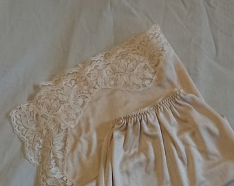 Half Slip Petticoat by Wacoal size 12 AusUK /& 6US