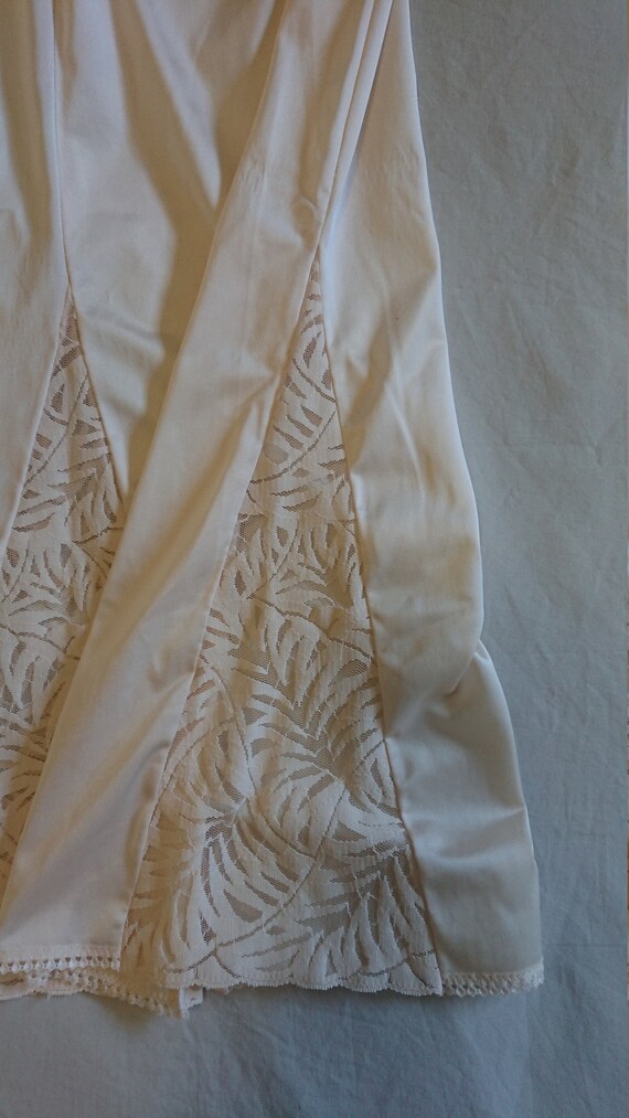 Half Slip Petticoat by Charnos (size 12 Aus/UK & … - image 4