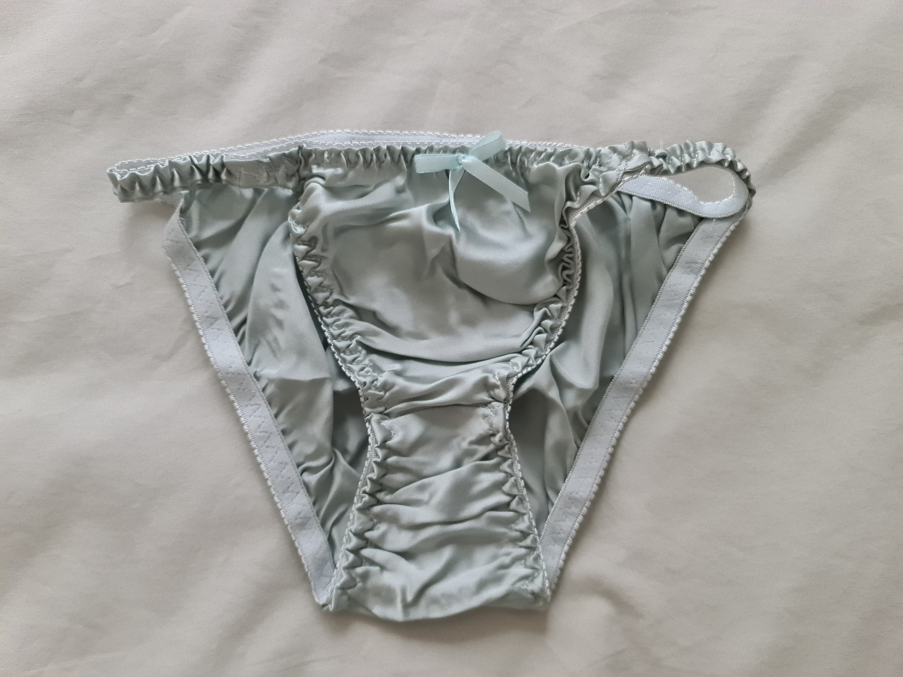 Silky String Panties size 10 Aus/uk & 5/US -  Canada