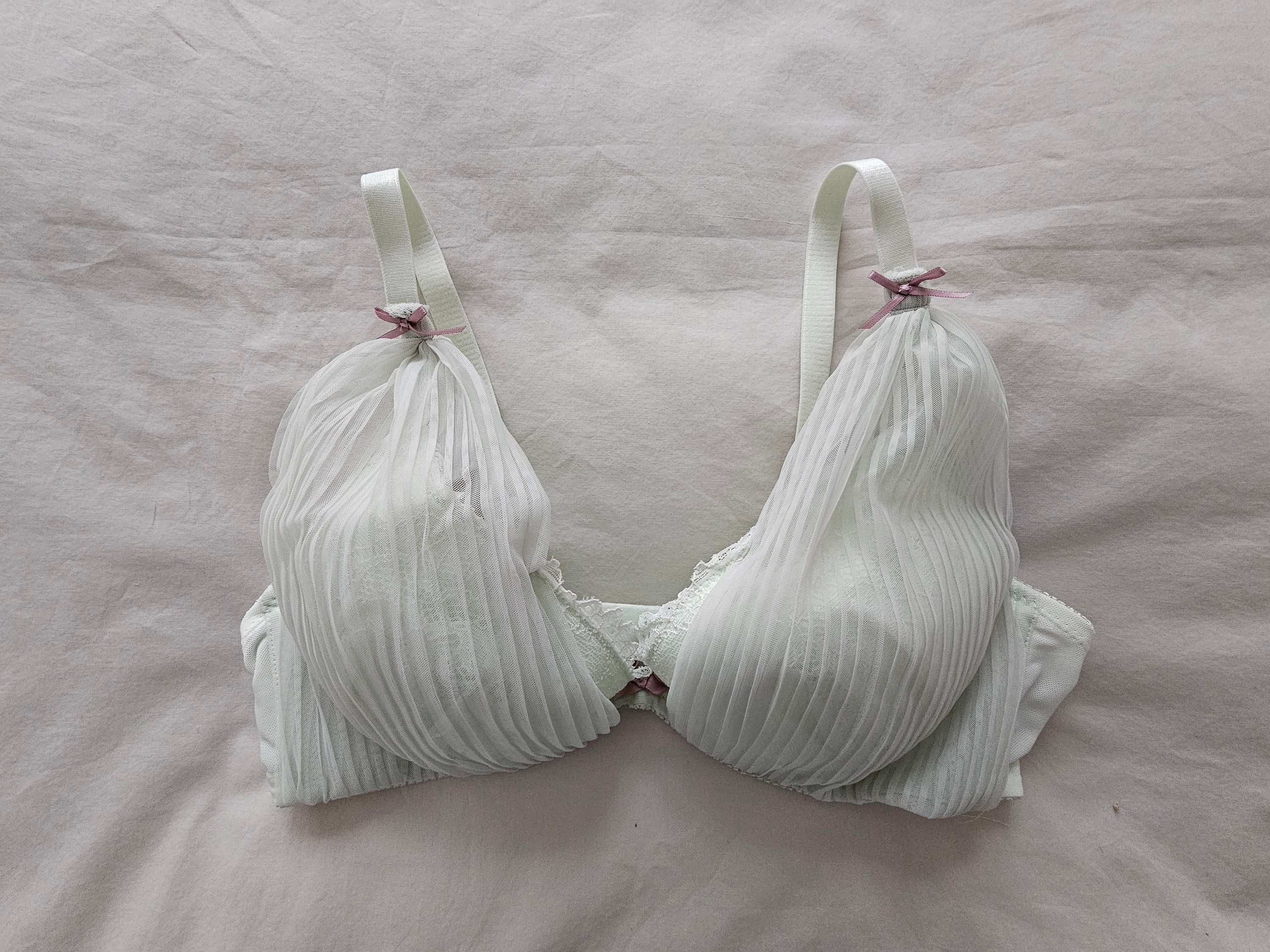 Vintage Bra From Japan size 14C Aus & 36C UK/US, Japan E80 