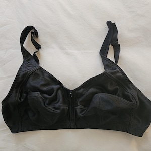 Triumph vintage bra - Etsy 日本