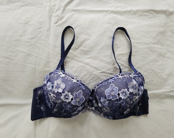 Vintage Push up Bra From Japan size 12B Aus & 34B UK/US, Japan D75 