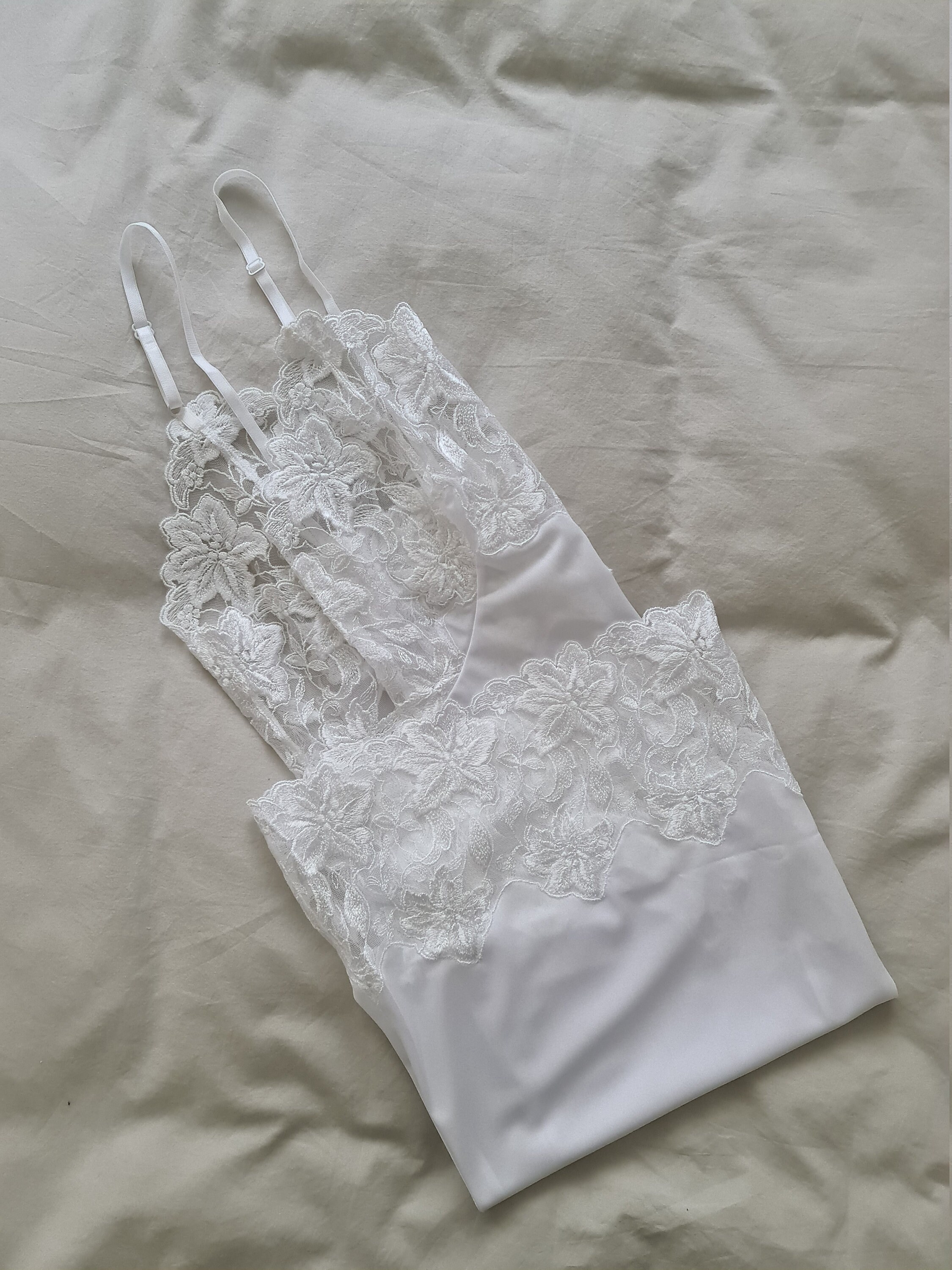 Full Slip Petticoat From Japan (size 12-14 Aus & 34-36 UK/US