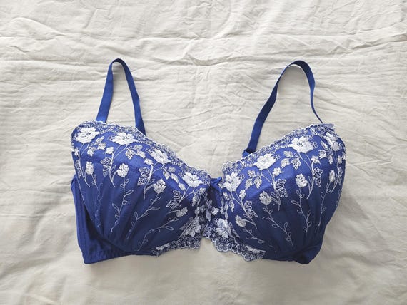 Vintage New/Old Stock Bra from Japan (size 18F Aus & 40F UK/US, Japan H90)
