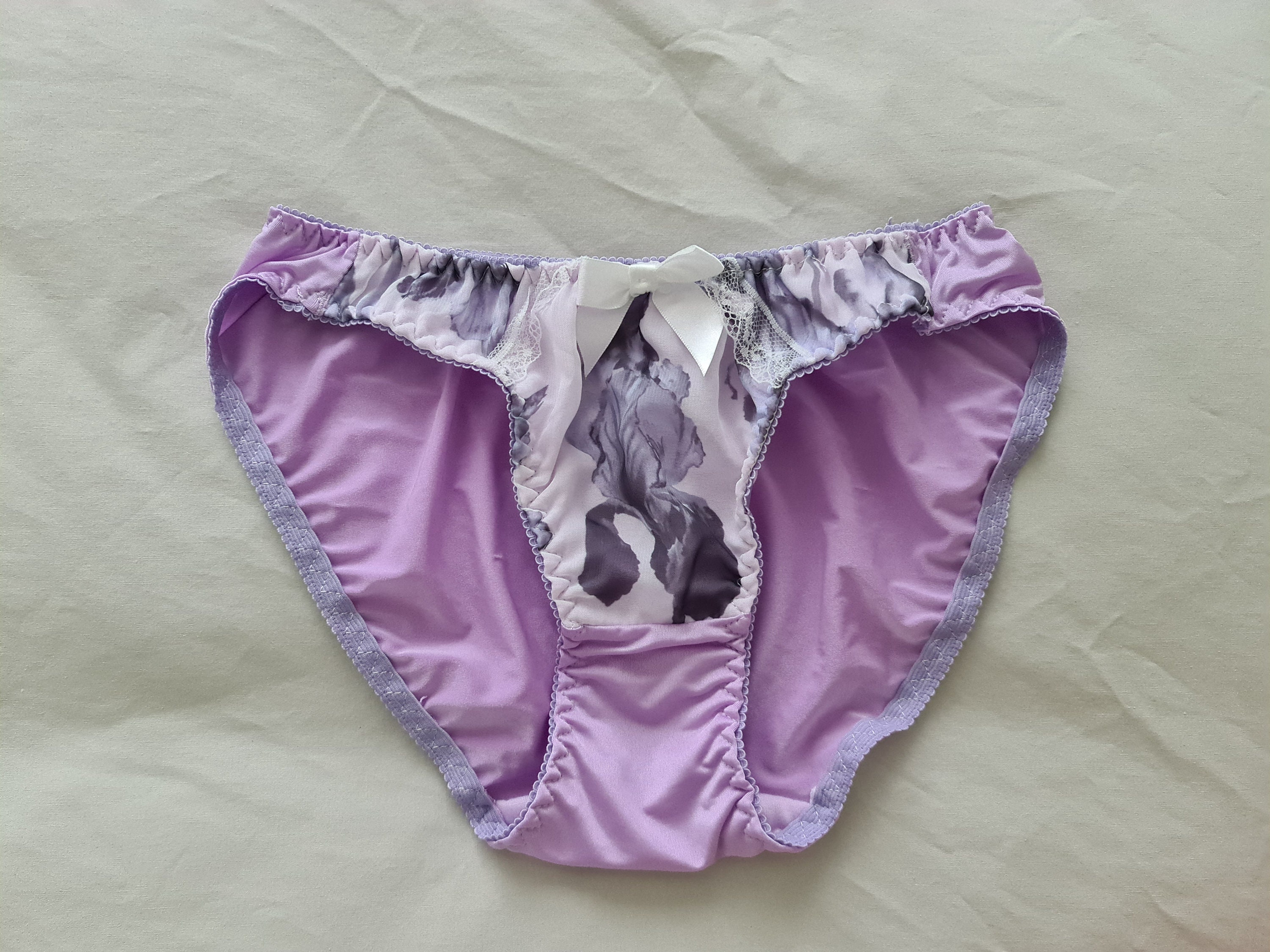 size 10 AusUK /& 5US Silky Thong Flutter Panties from Japan