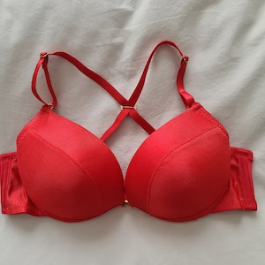 Vintage Bra from Japan (size 12A Aus & 34A UK/US, Japan C75)