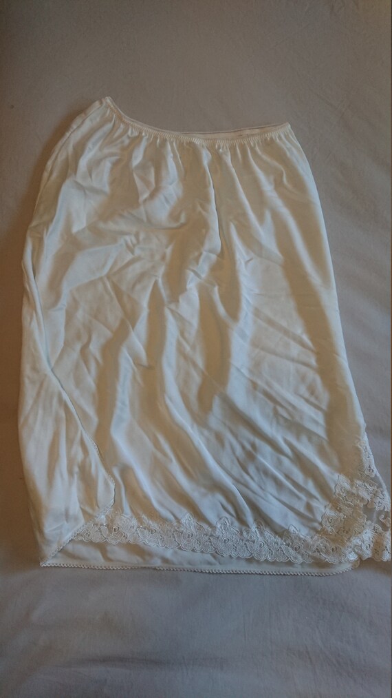 Half Slip Petticoat by Wacoal size 12 AusUK /& 6US
