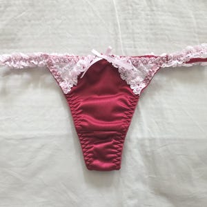 Tanga de seda de Japón (talla 12 Australia/Reino Unido y 6 EE. UU.)