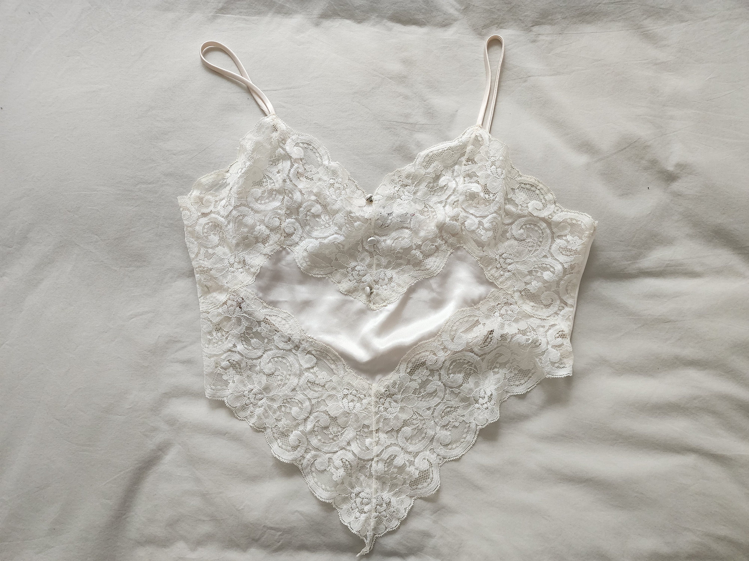Vintage Lace Backless Lace Camisole Bra Crop Top For Women 2022 Summer  Underwire Sexy Vest Perfect Mothers Day Gift From Gengbao20909222, $13