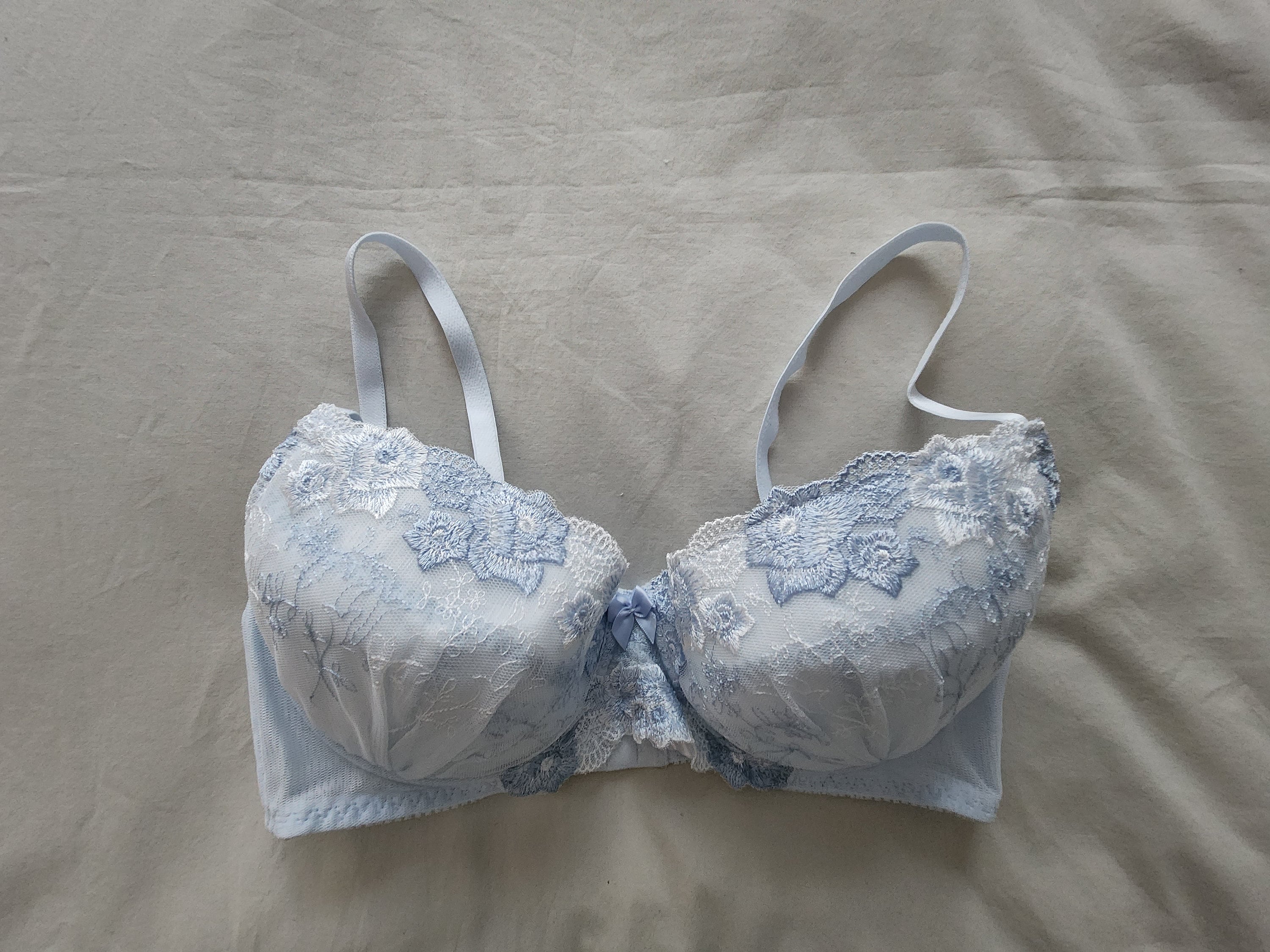 Vintage New Old Stock Bra From Japan size 12B Aus & 34B UK/US, Japan D75 