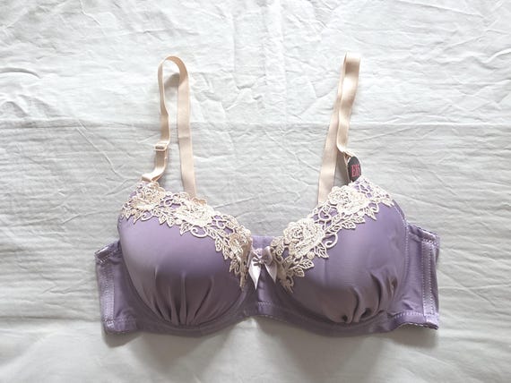 Vintage New/Old Stock Bra from Japan (size 16C Aus & 38C UK/US, Japan E85)