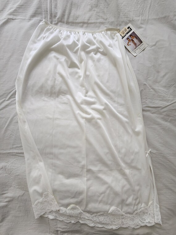 NWT Half Slip Petticoat by Kayser Lingerie (size 12 A… Gem