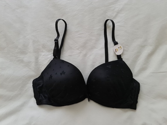 Vintage Bra From Japan size 12B Aus & 34B US/UK, D75 Japan 