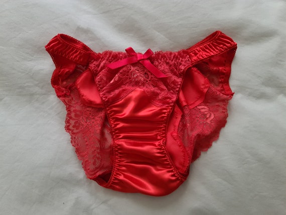 size 10 AusUK /& 5US Silky Thong Flutter Panties from Japan