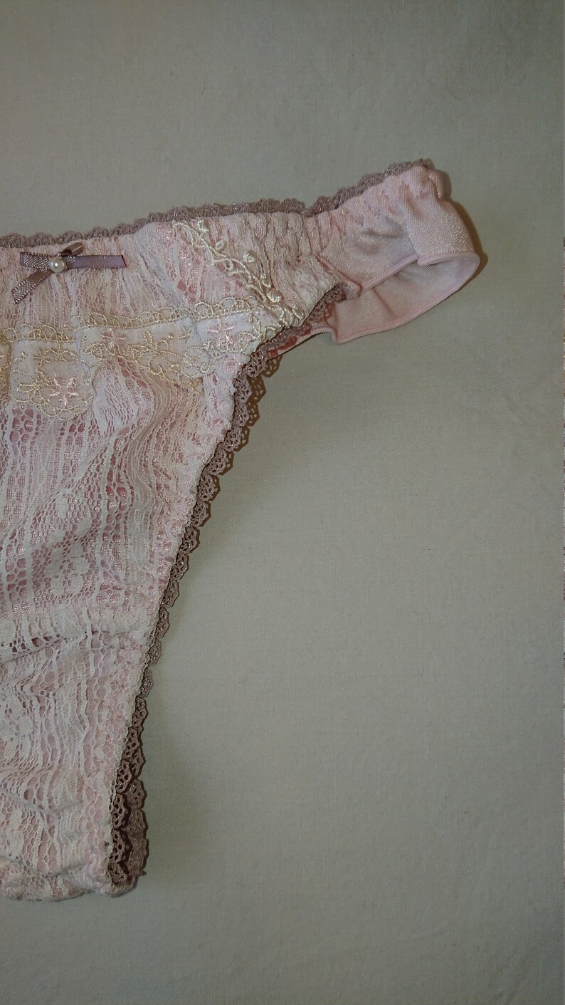 size 10 AusUK /& 5US Silky Thong Flutter Panties from Japan