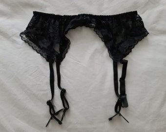 Suspender Belt (size 10 Aus/UK & 5/US)