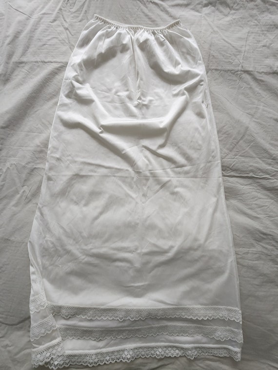 Half slip petticoat by tradition lingerie size 10 au gem