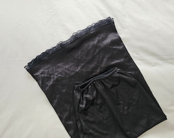 Half Slip Petticoat by Warner's Lingerie (size 16 Aus/UK & 8/US)
