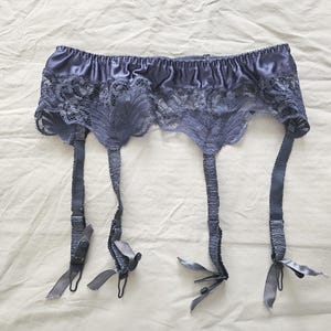Liguero de seda de Warner's Lingerie (tallas 10-14 Australia/Reino Unido y 5-7 EE. UU.)