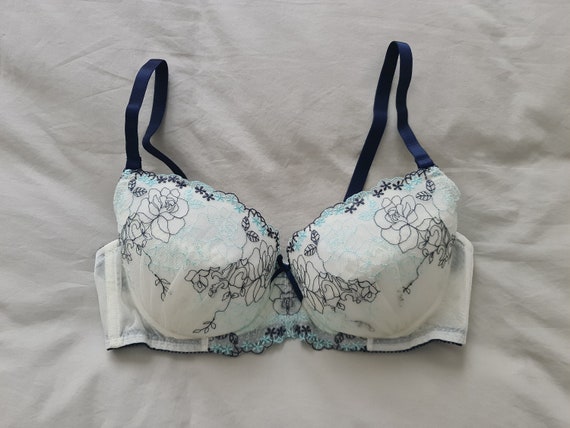 Vintage Bra From Japan size 14D Aus & 36D UK/US, F80 Japan 