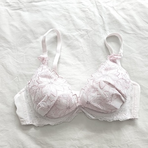 Vintage neue/alte Lagerware Push Up BH aus Japan (Größen 12C Aus & 34C UK/US, Japan E75)