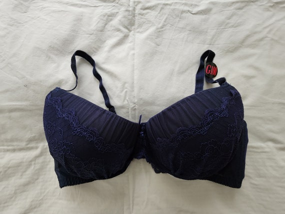 New/Old Stock Bra from Japan (size 20D Aus & 42D UK/US, Japan G100)
