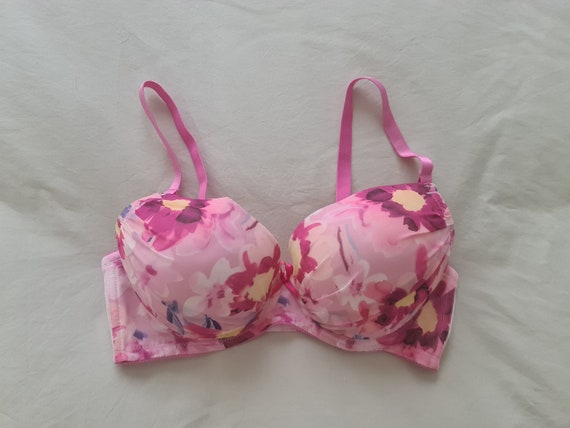 Buy Vintage Bra From Japan size 12D Aus & 34D US/UK, F75 Japan