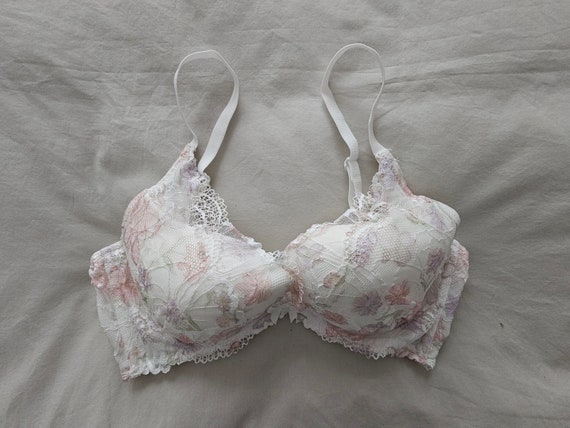 New/old Stock Bra From Japan size 12C Aus & 34C UK/US, Japan E75 