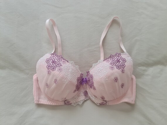 Vintage Bra from Japan size XS 8B AusUK /& 30BUS