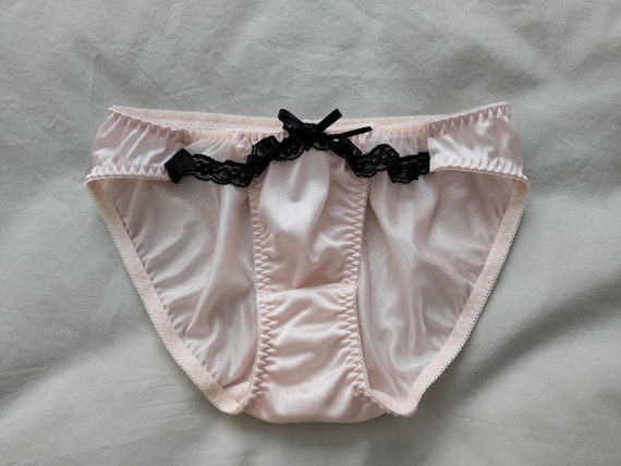 Silky Bikini Panties by Triumph Lingerie in Japan size 10 Aus/uk