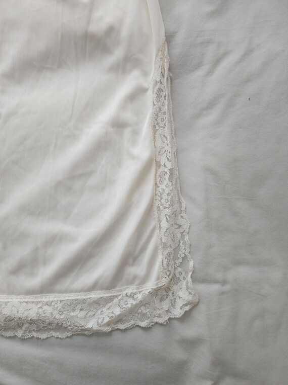 Half Slip Petticoat by Montgomery Ward Lingerie (size… Gem