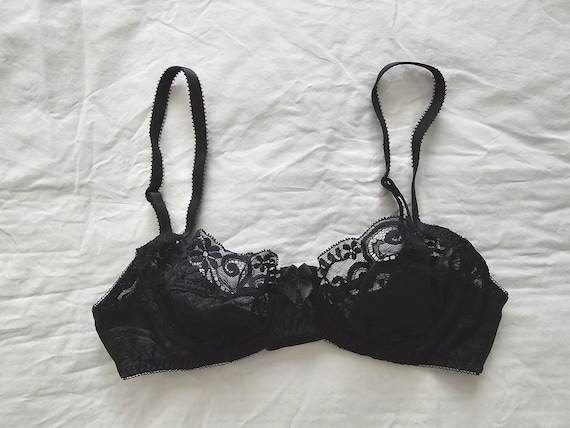 Vintage New/Old Stock Bra by Warner's Lingerie (size 10B Aus & 32B UK/US)