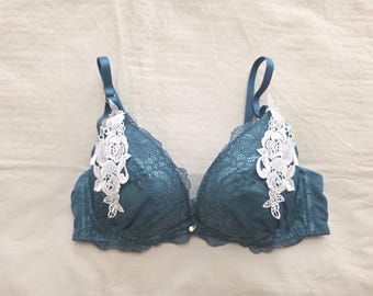 Vintage New/Old Stock Push Up Bra from Japan (size 10B Aus & 32B UK/US, Japan D70)