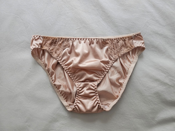 【日本入手困難】Embroidered silk and wool panties 3 Packs Women's High Waisted Underwear Silky Breathable No