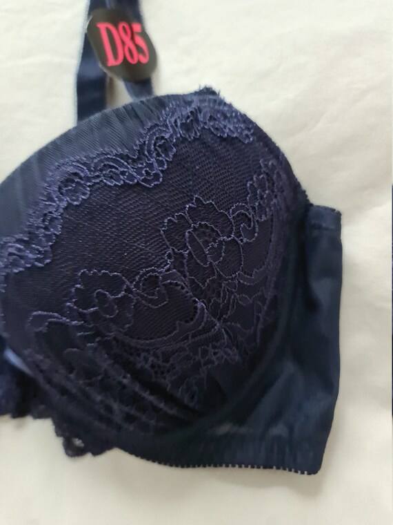 Vintage Bra From Japan size 16B Aus & 38B UK/YS, Japan D85 -  Denmark