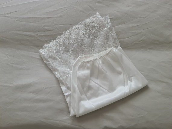 Half Slip Petticoat from Japan size 12 AusUK /& 6US