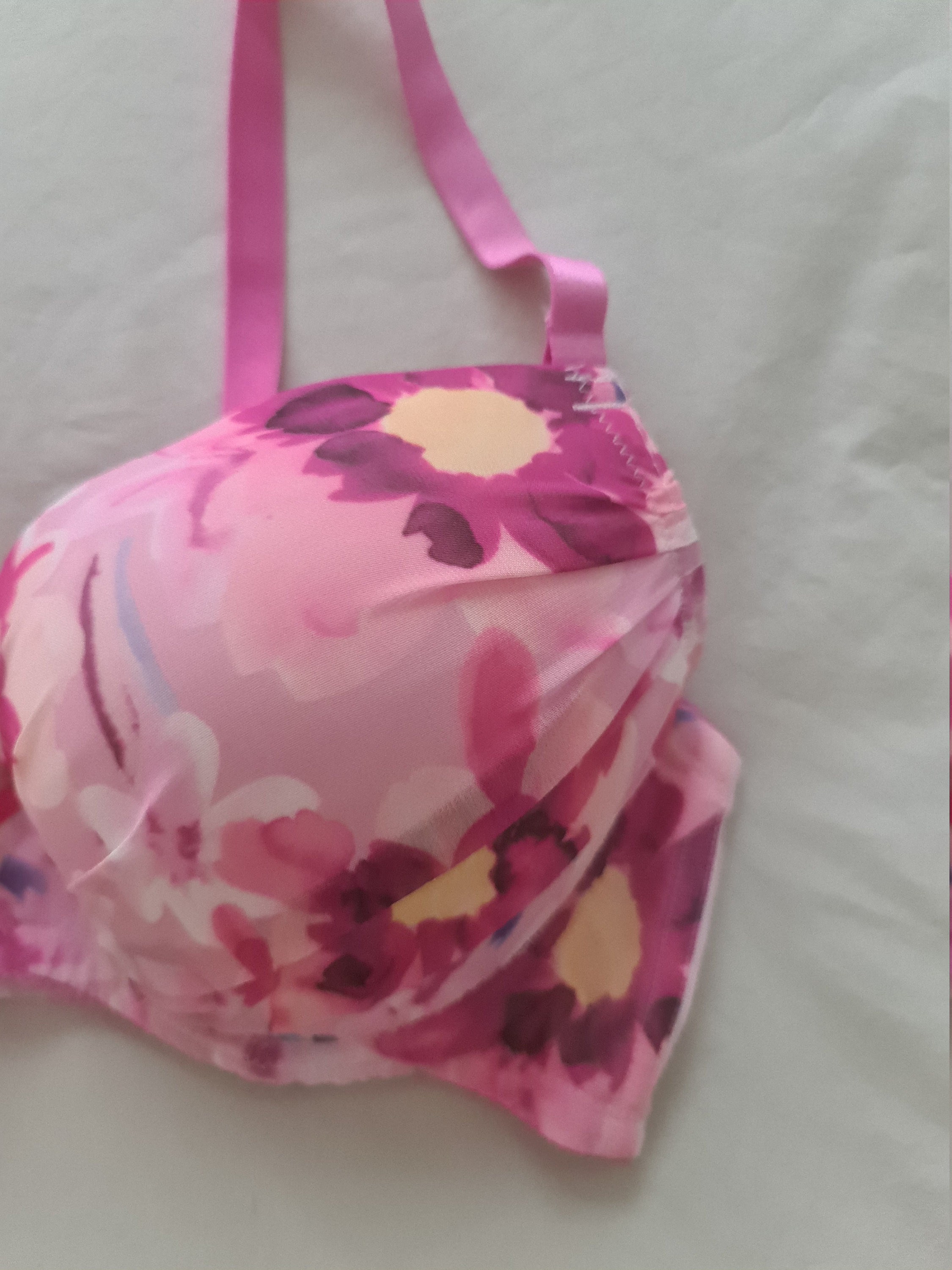 Vintage Bra From Japan size 16C Aus & 38C UK/US, Japan E85 