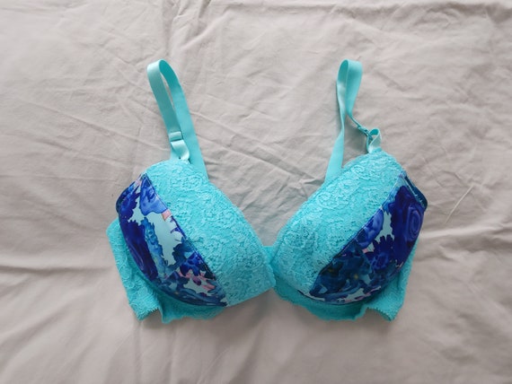 Vintage Push up Bra From Japan size 12D Aus & 34D UK/US, Japan F75