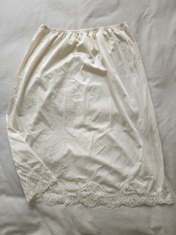 Half Slip Petticoat by Adonna Lingerie (size 1618 Au… Gem