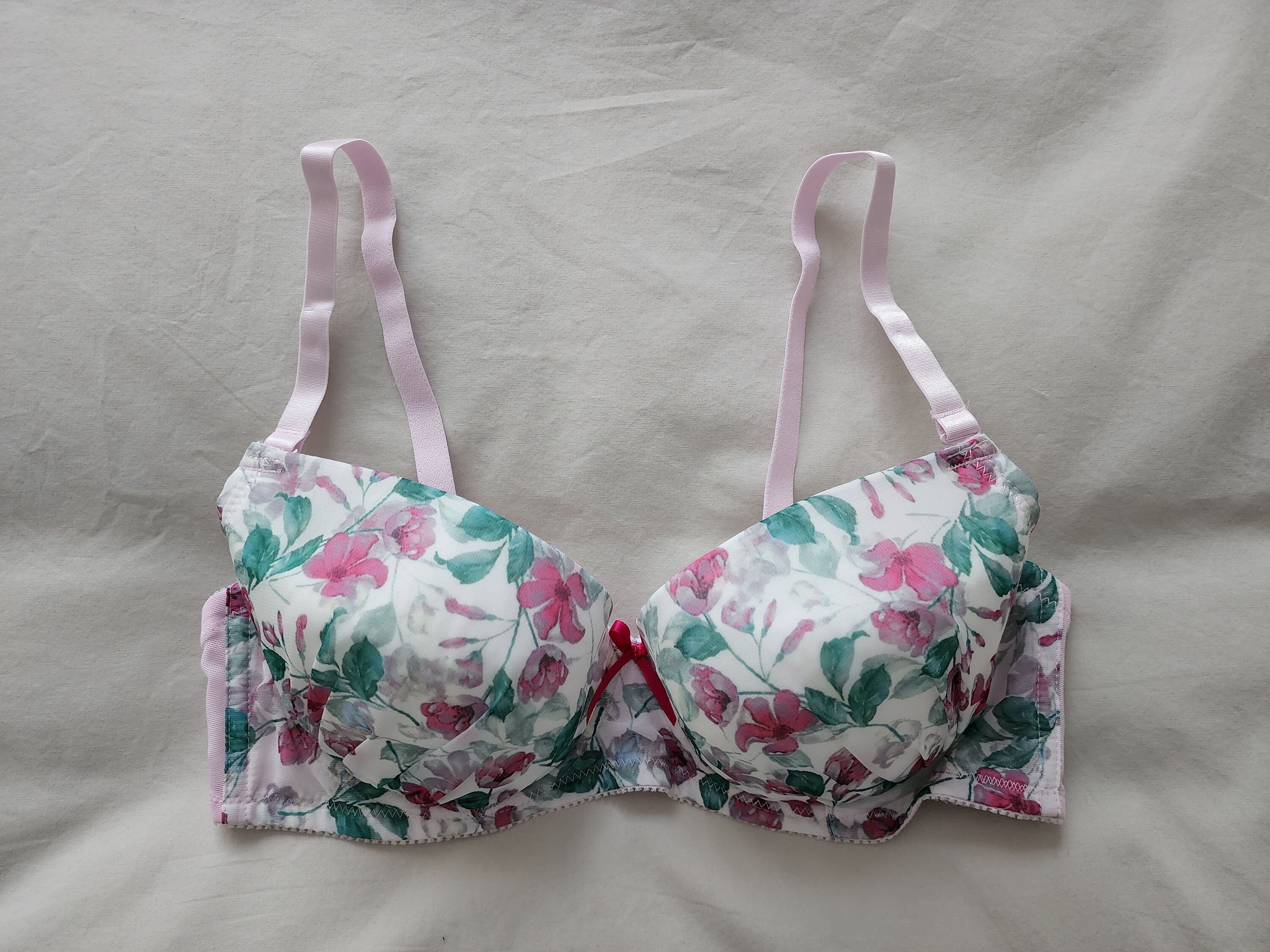 Vintage Bra From Japan size 14C Aus & 36C UK/US, Japan E80 