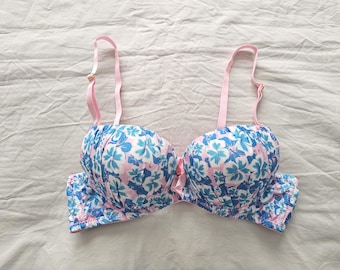 Vintage new/Old Stock Bra from Japan (size 10A Aus & 32A UK/US, Japan C70)