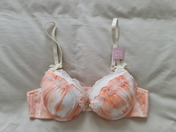 Vintage Bra From Japan size 12A Aus & 34A UK/US, Japan C75 -  Hong Kong