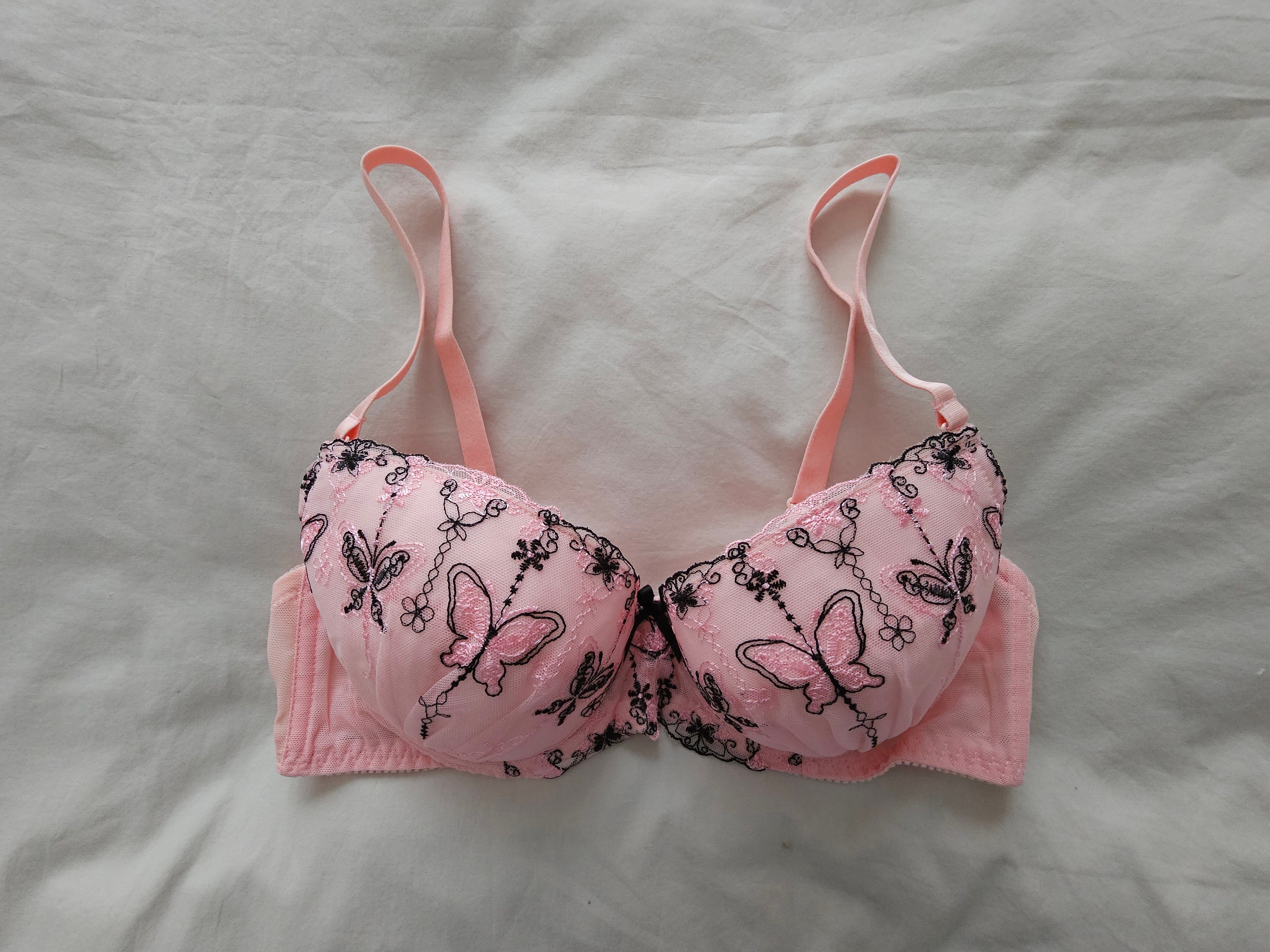 Buy New/old Stock Bra From Japan size 14C Aus & 36C UK/US, Japan E80 Online  in India 