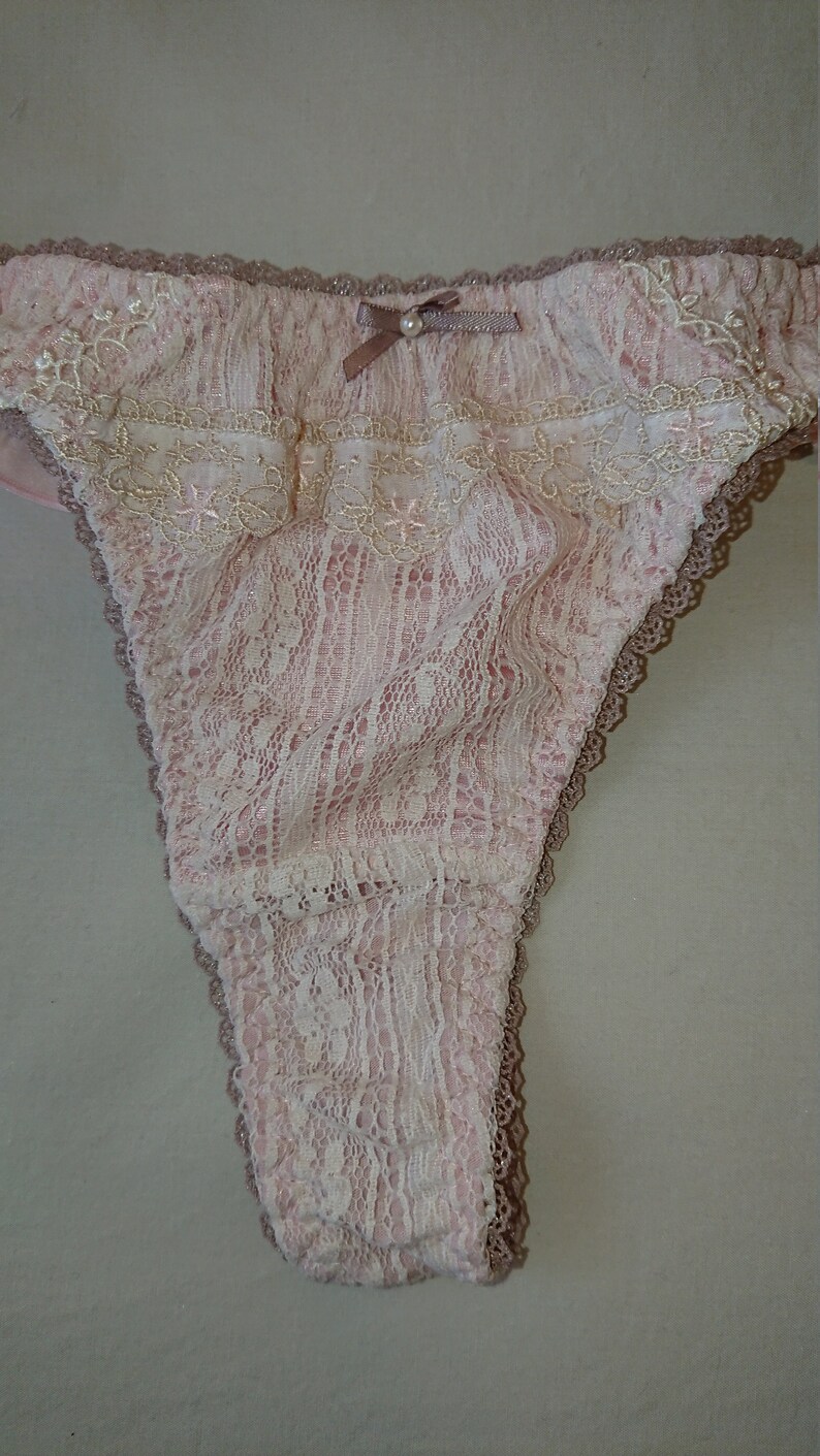 size 10 AusUK /& 5US Silky Thong Flutter Panties from Japan