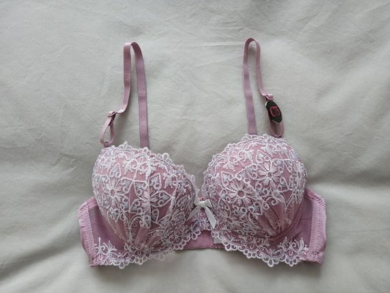 Vintage Bra From Japan size 12A Aus & 34A UK/US, Japan C75 -  UK