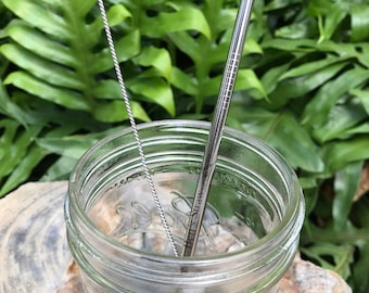 Personalized Eco-friendly Stainless Steel Straw Set with Pouch and Name Engraving