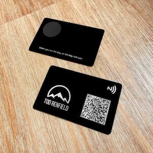 Gepersonaliseerd, slim, modern en minimalistisch visitekaartje met NFC en QR-code, milieuvriendelijk