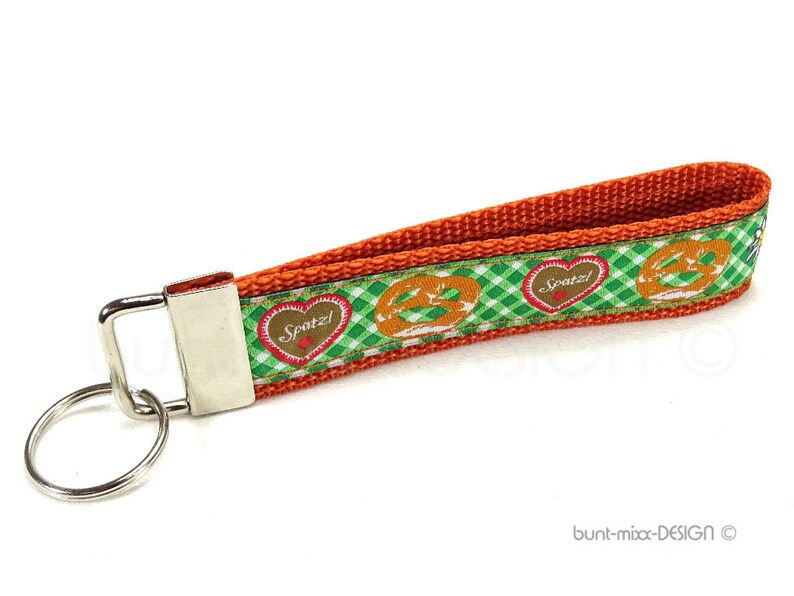 Keychain heart pretzel spatzl blue white green copper orange bavarian style lanyard keyholder key fob handmade by BuntMixxDESIGN