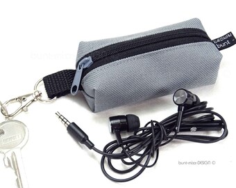 Keyring mini bag grey mouse grey headphone case USB stick coin purse box bag, by BuntMixxDesign ©